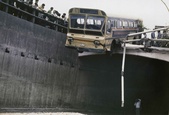 Enrique Metinides: Untitled (Bus falling off the edge of a viaduct), 1971