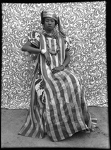 Seydou Keïta: Untitled (No. 305), 1956
